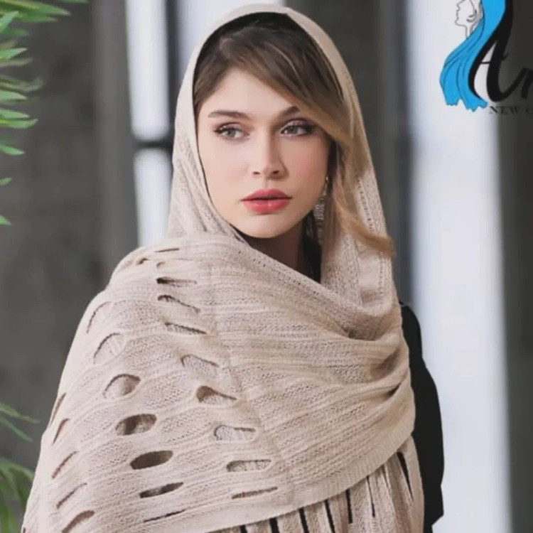 شال بافت زنانه_ریشه رشته ای زنانه_زاپدار_کارن_رنگ کرمی