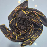 روسری طرحدار مشکی دور دست دوز قواره ۱۱۰