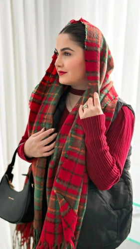 شال موهر پینرستی طرح کریسمس رنگ قرمز